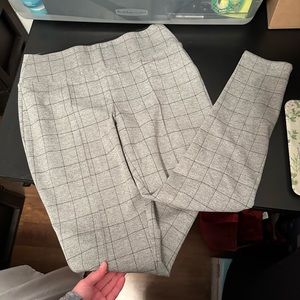 Nine West grid grey pull on dress leggings